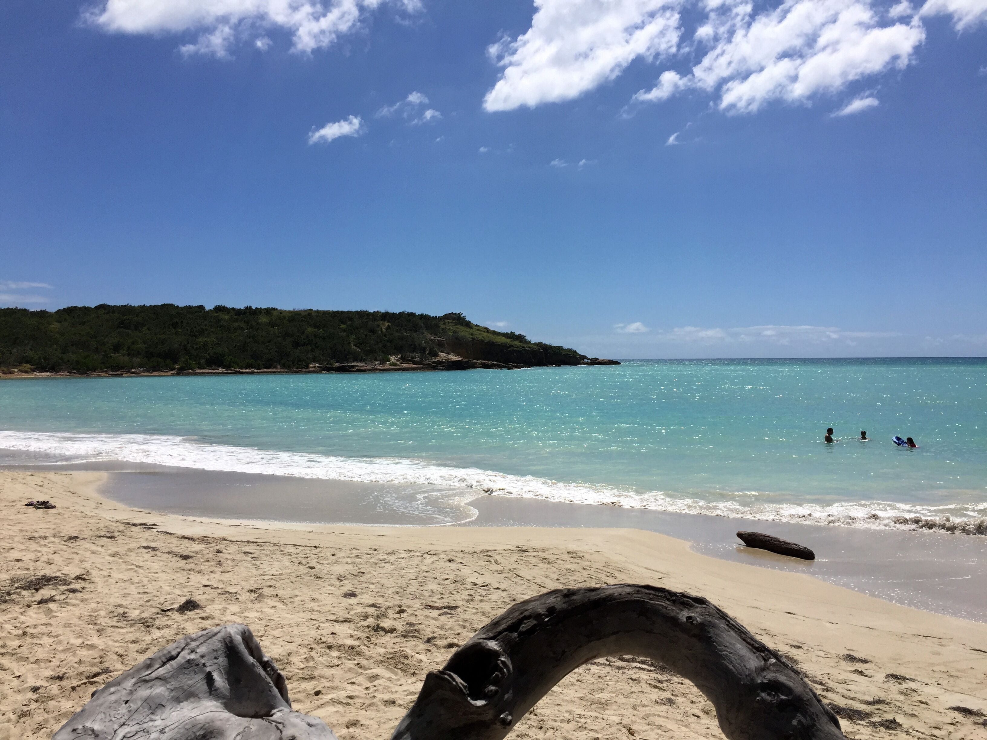 In Strandnähe, Liegestühle, Strandtücher