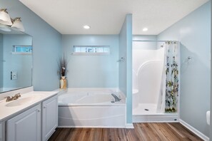 Ensemble baignoire-douche
