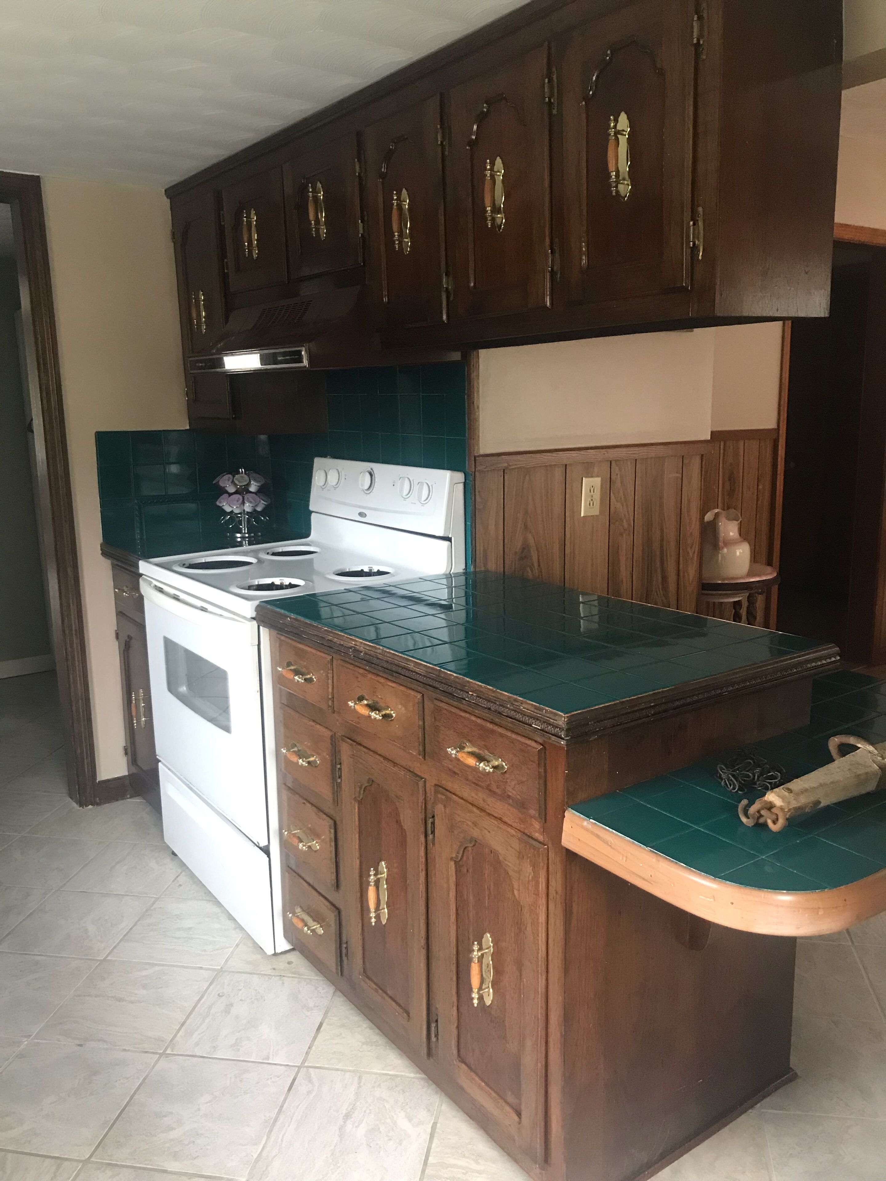 NEWLY renovated Farmhouse located on 83 acres.