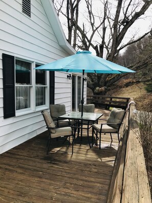 Outdoor dining - We are “Blessed” we was not effected by the hurricane destruction!  (Grassy Creek)
