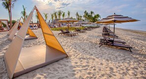 Sun loungers, beach towels