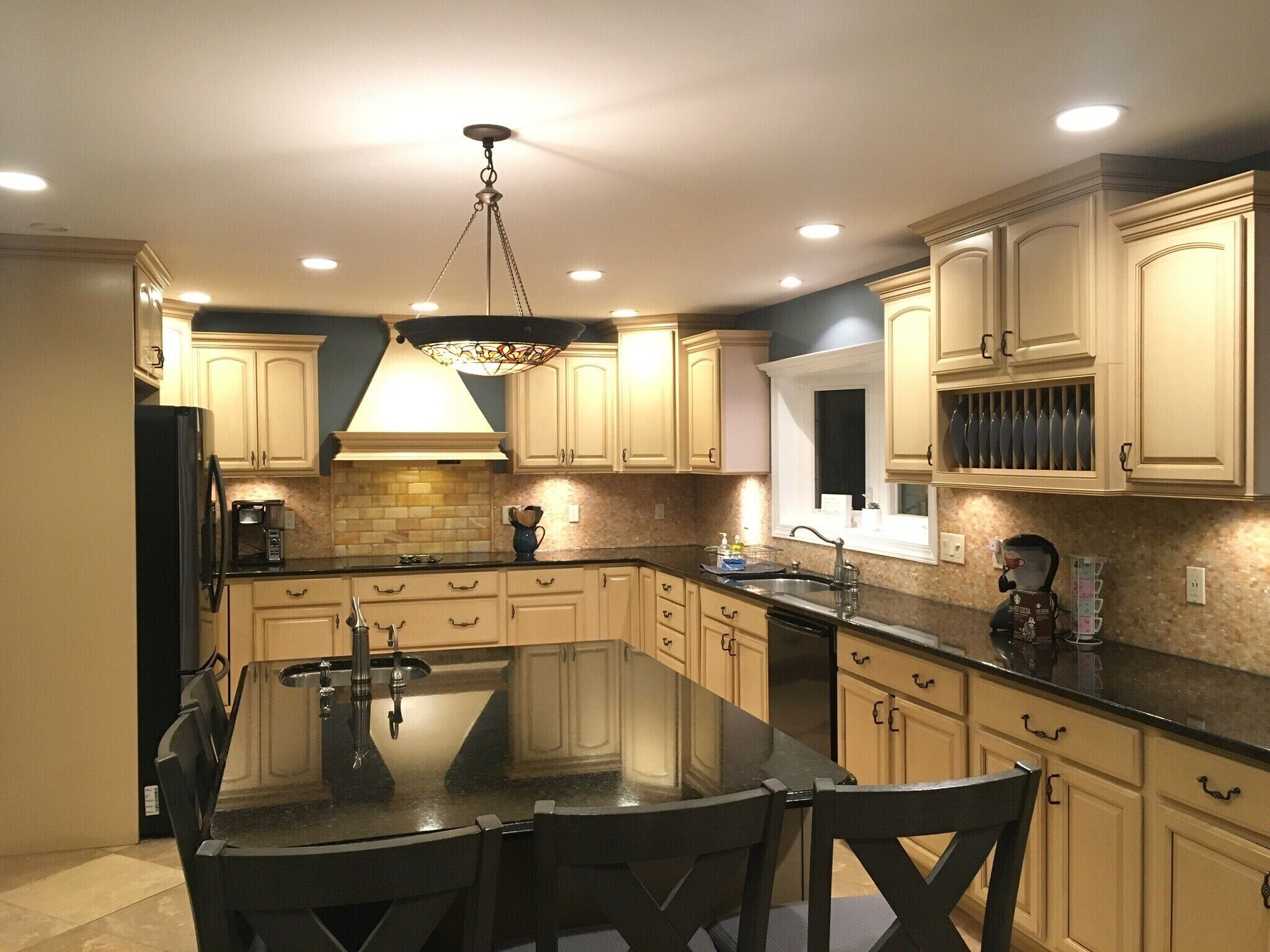 October Pool and Hot Tub Open Enjoy Life@Suburban Sanctuary 