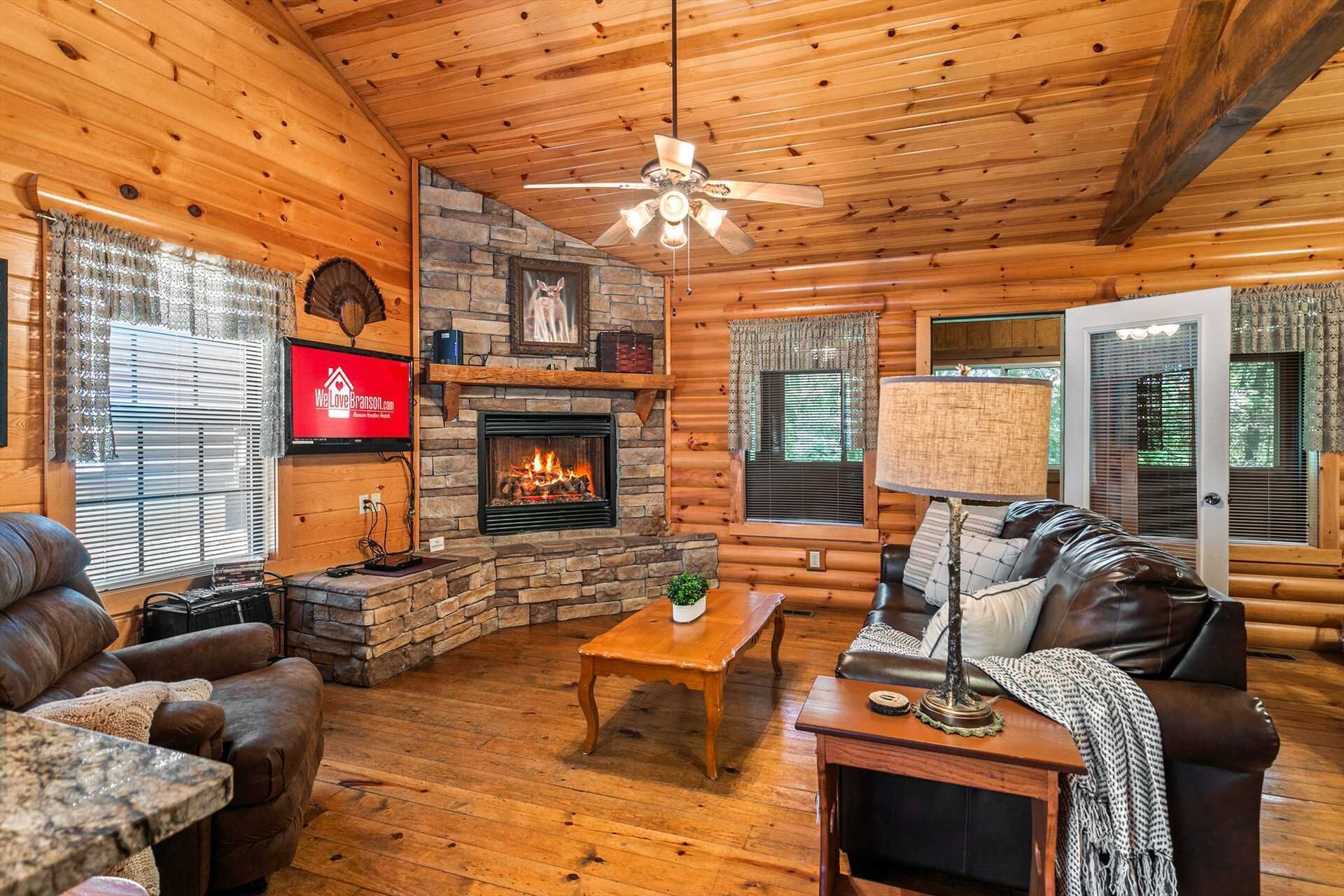 King Bed, Fireplace, Wooded Views and NO Cleaning fees! | A3