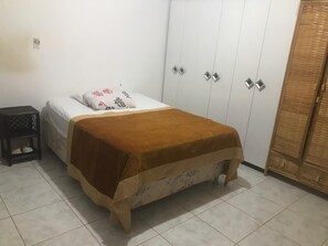 4 bedrooms, WiFi