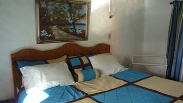 3 habitaciones, tabla de planchar con plancha y wifi gratis