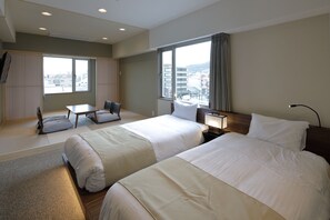 Kamar Quadruple (Japanese-Western Style) | Wi-Fi gratis dan seprai linen