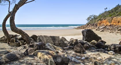 Welcome to HOLIDAY HAVEN, EVANS HEAD