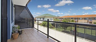 Welcome to BEACH BREAK, EVANS HEAD