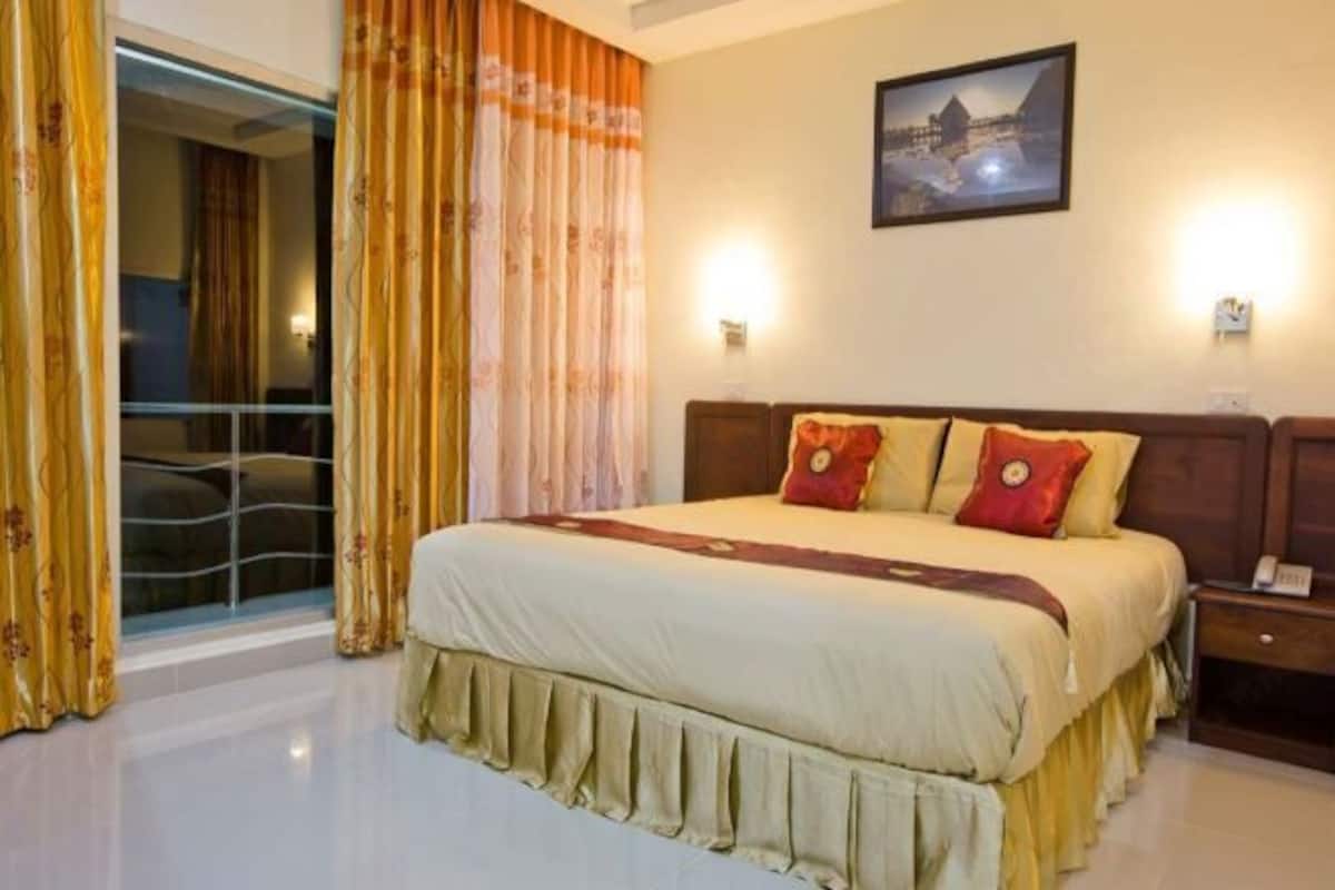 Decoración personalizada, muebles diferentes y escritorio