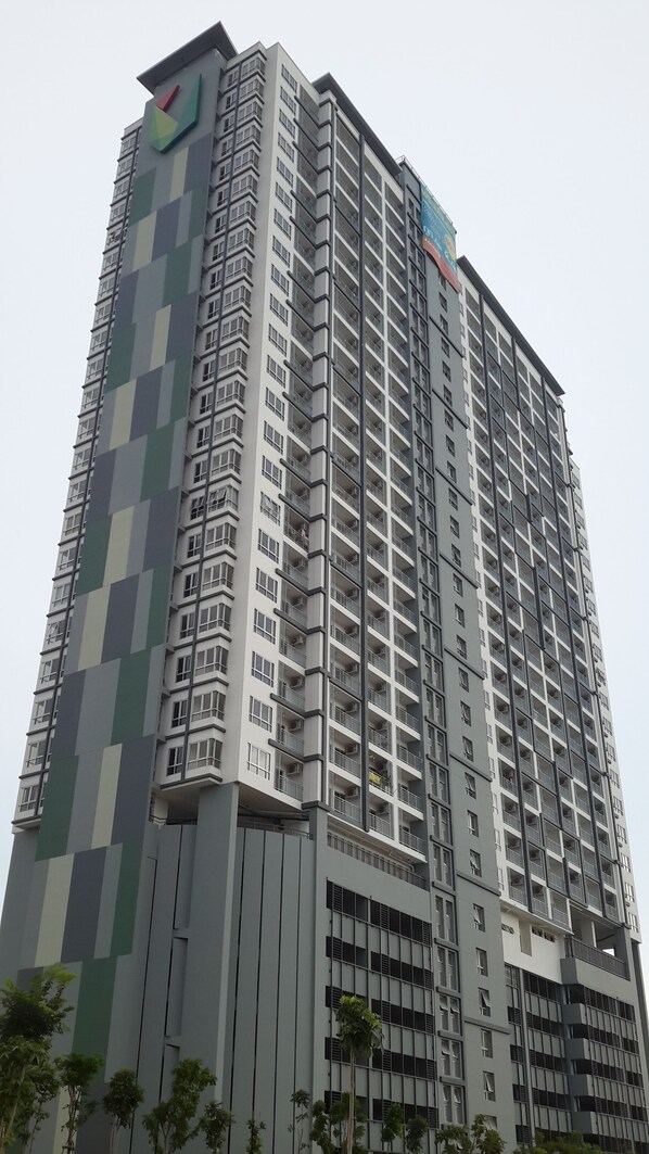 Exterior - 14,000 baht per month ,condo for rent 37 sqm. Close supermarket. (Pattaya)