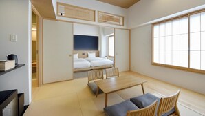 Unclassified image, 2 of 44, button - Kyoto Machiyado Shijokarasuma (Kyoto)