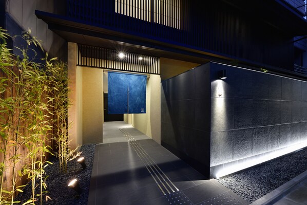 숙박 시설 정면