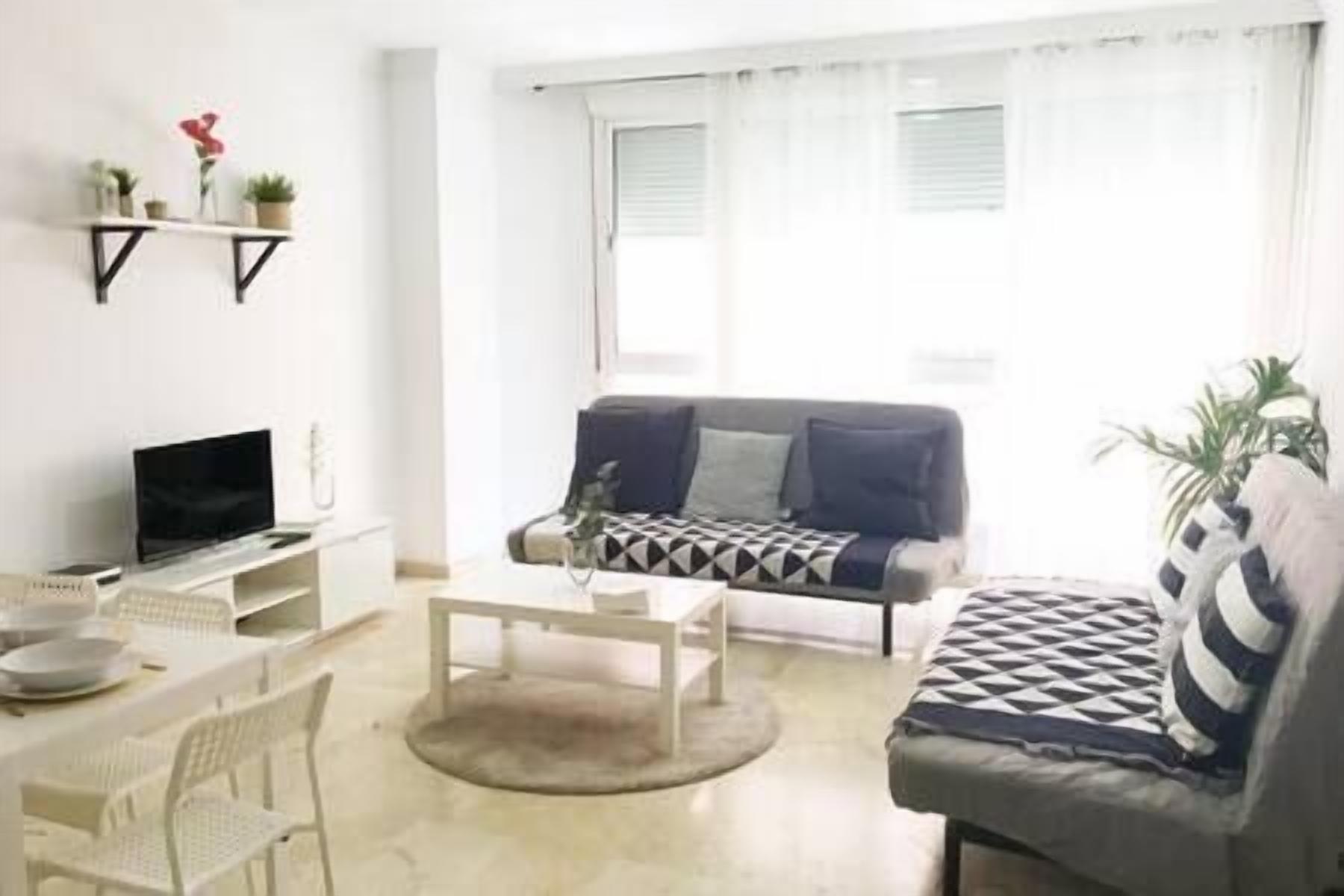 Sagasta Beach Apartment IV by Canary365