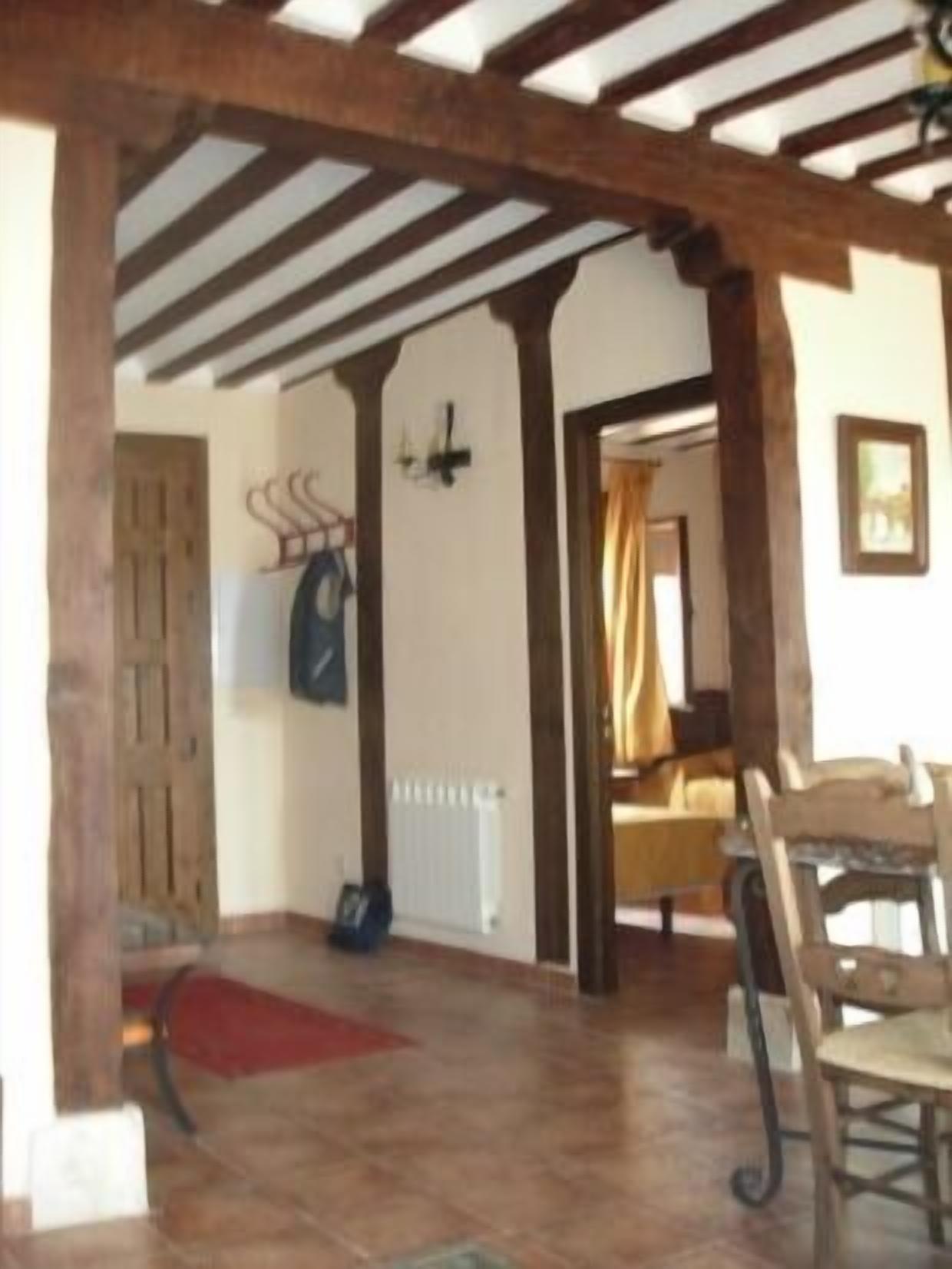 El Acebo Rural Cottage for 8 people