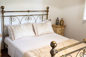 3 Schlafzimmer, BĂŒgeleisen/BĂŒgelbrett, Reisekinderbett, kostenloses WLAN