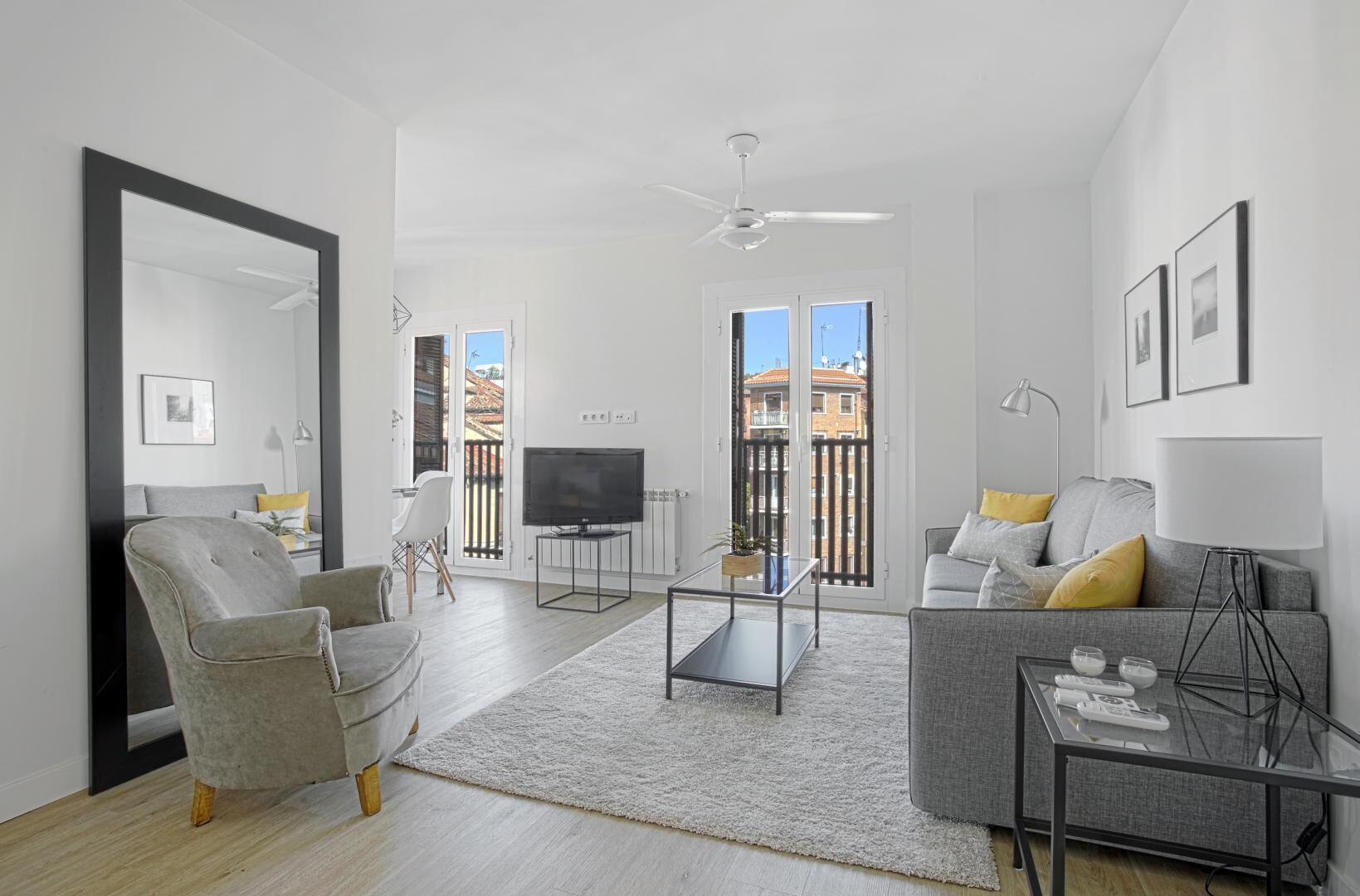 Desing  Apartment in La Latina. Cava Baja