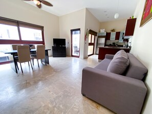 32-Zoll-Flachbildfernseher mit Kabelempfang, Fernseher