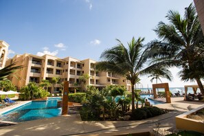 Alberca al aire libre 