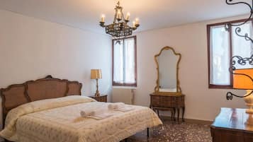 3 Schlafzimmer, Bügeleisen/Bügelbrett, kostenloses WLAN, Bettwäsche