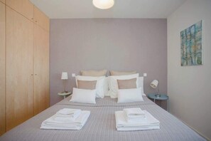 2 間睡房、熨斗/熨衫板、可攜式嬰兒床、Wi-Fi