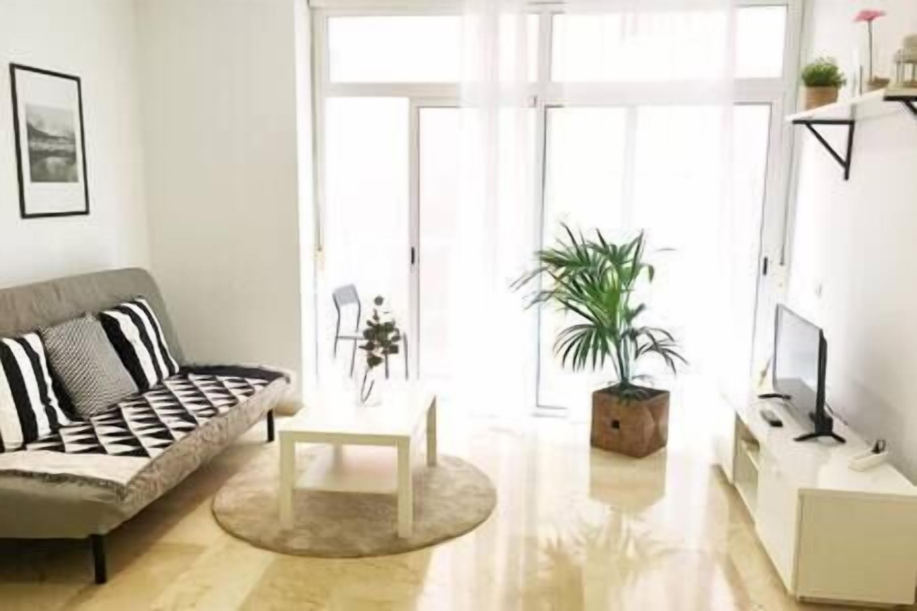 Sagasta Beach Apartment III by Canary365