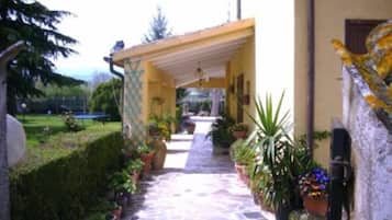 Enceinte de lâhĂ©bergement