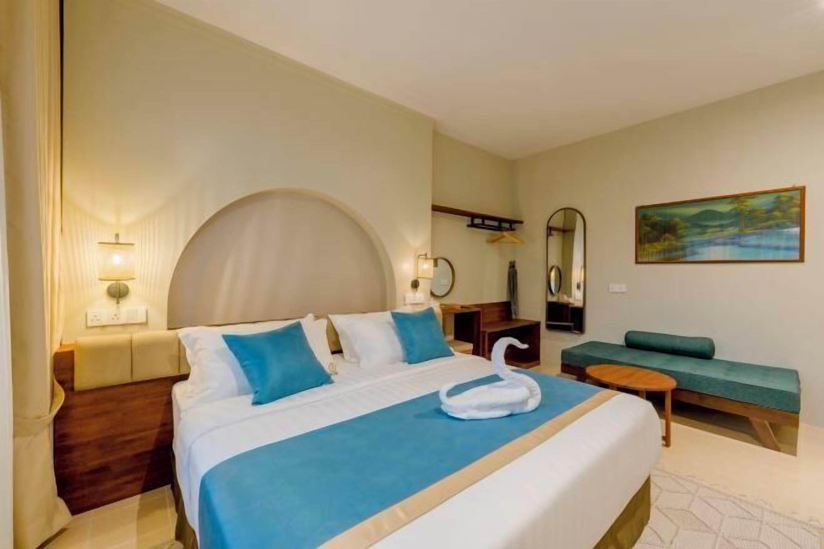 Skrivebord og ekstrasenger (mot et tillegg)