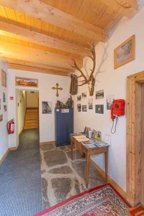 Lobby - n. 3 Antica Casa Nella (Venas di Cadore)
