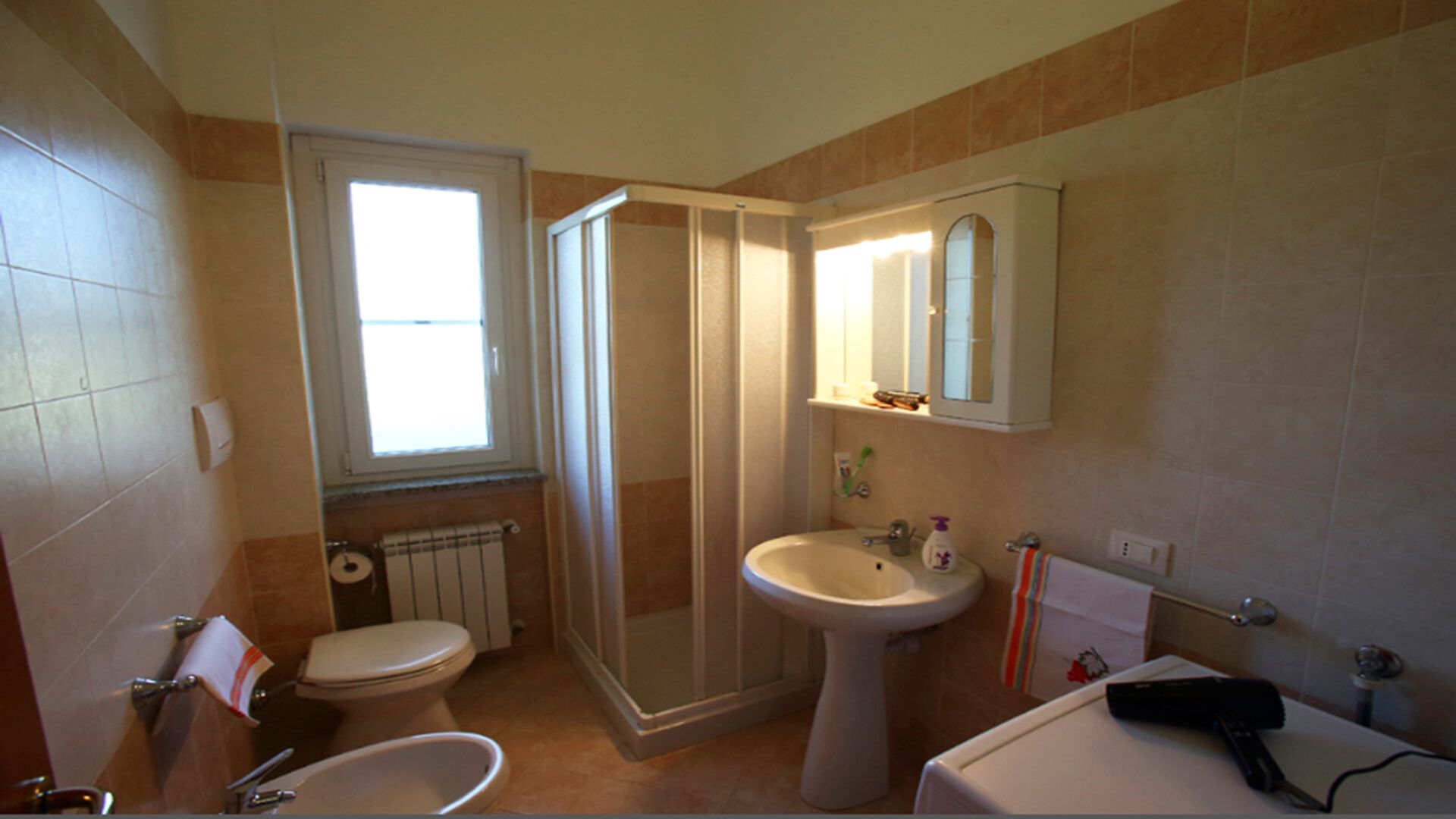 Villa Tigani: direct beach access breathtaking seafront view Nausicaa apartment