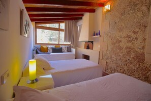 4 Schlafzimmer, Schreibtisch, Bügeleisen/Bügelbrett, kostenloses WLAN