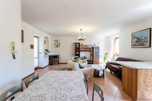 TV - CASA RITA - AP. 2 LAKE GARDA (Vesio)