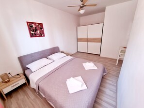 2 chambres, Wi-Fi gratuit, draps fournis