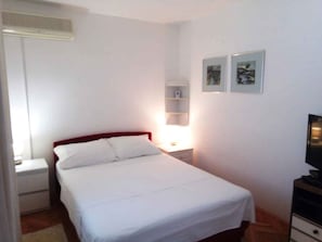 2 bedrooms, free WiFi