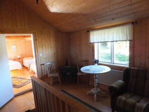 Interior - Public property w/tradition by the lake for nature lovers, fishers & canoeists (Rydaholm)