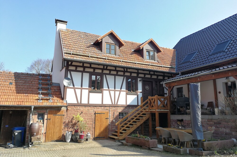 Cozy holiday home / apartment with a view of the Katzenbuckel