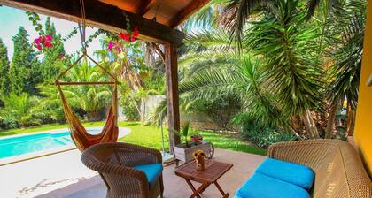 Grande piscine privée, Casa La Loria à Roche Viejo / Conil avec air conditionné, internet gratuit, grill