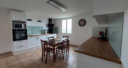 APPARTEMENT RĂNOVĂ
