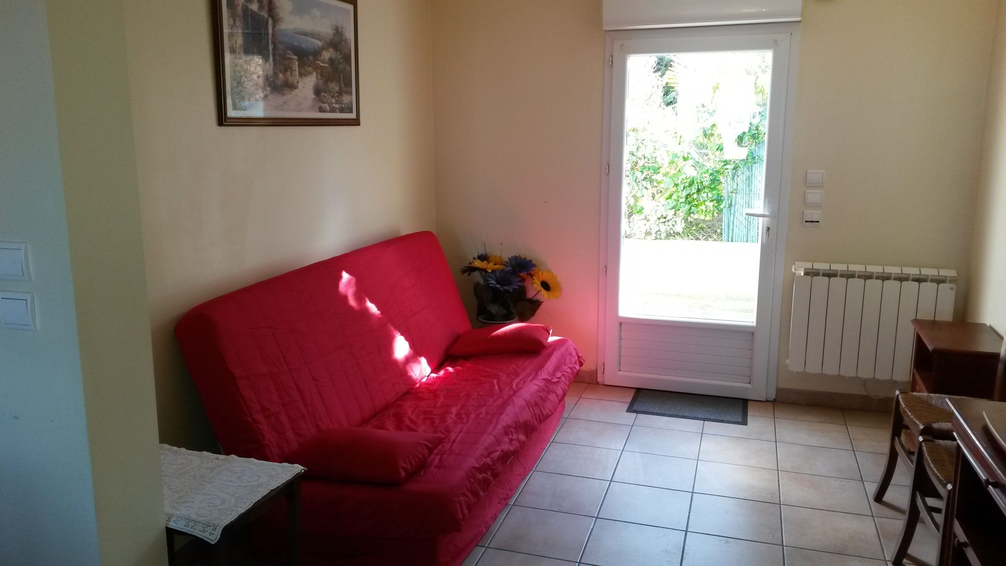 CHARMING APARTMENT QUIET IN GREAT HOUSE