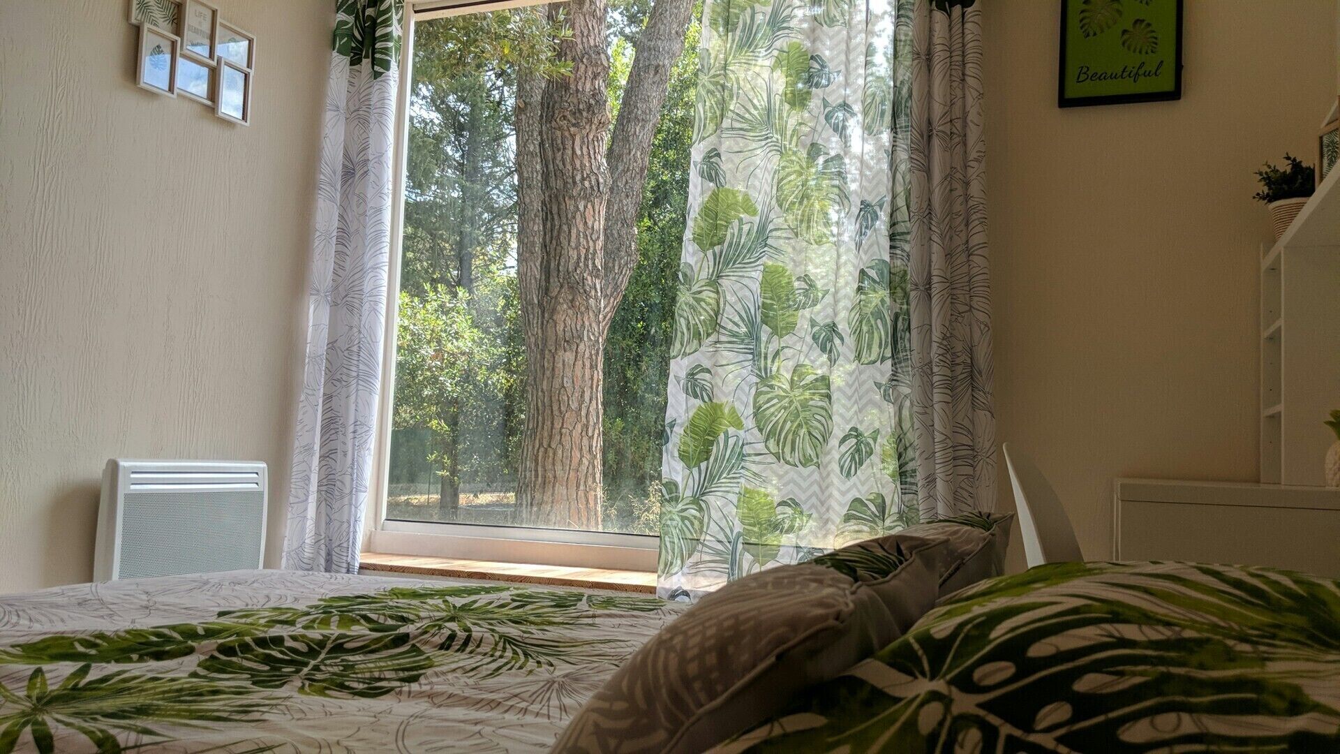 5 chambres, fer et planche à repasser, lit parapluie, Wi-Fi