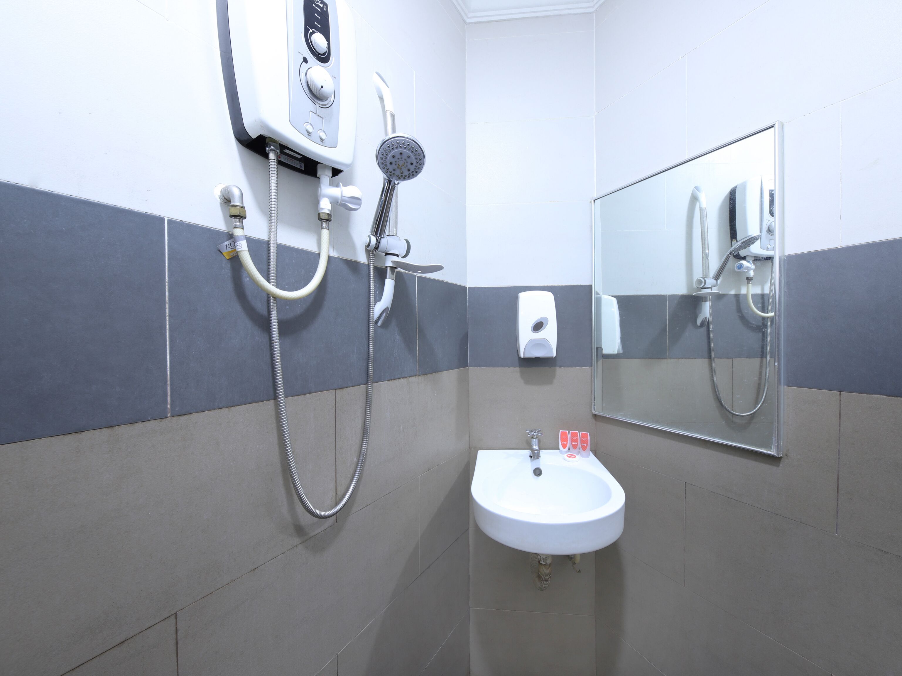 Superior Suite | Bathroom