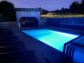 Indoor pool, outdoor pool - Chalet with SPA and swimming pool, Haute Vosges, cocooning spirit in the mountains (Ramonchamp)