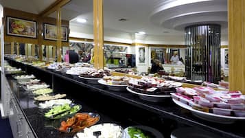 包含每日自助早餐