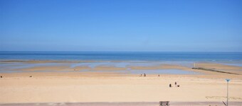 Normandie Waterfront, fantastisk utsikt, direkte tilgang til stranden Appt 3 soverom for 6