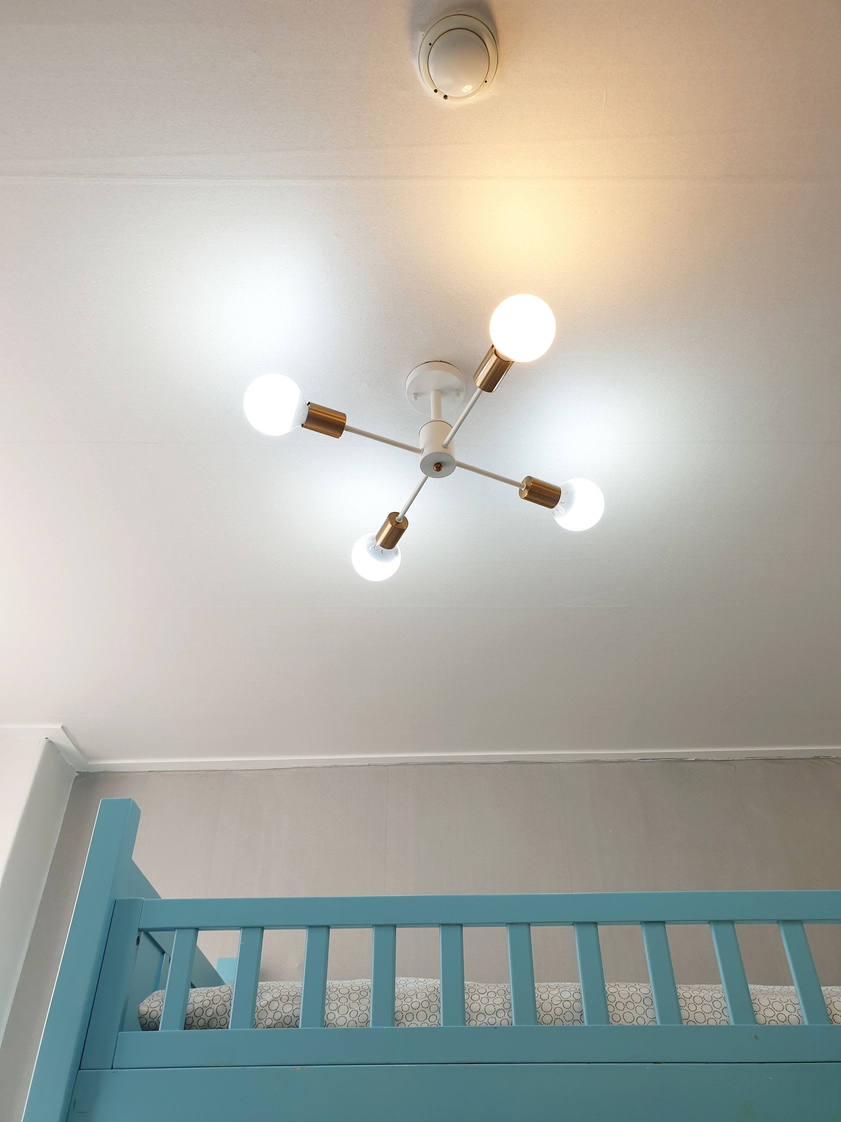 쿼드룸 | 무료 WiFi