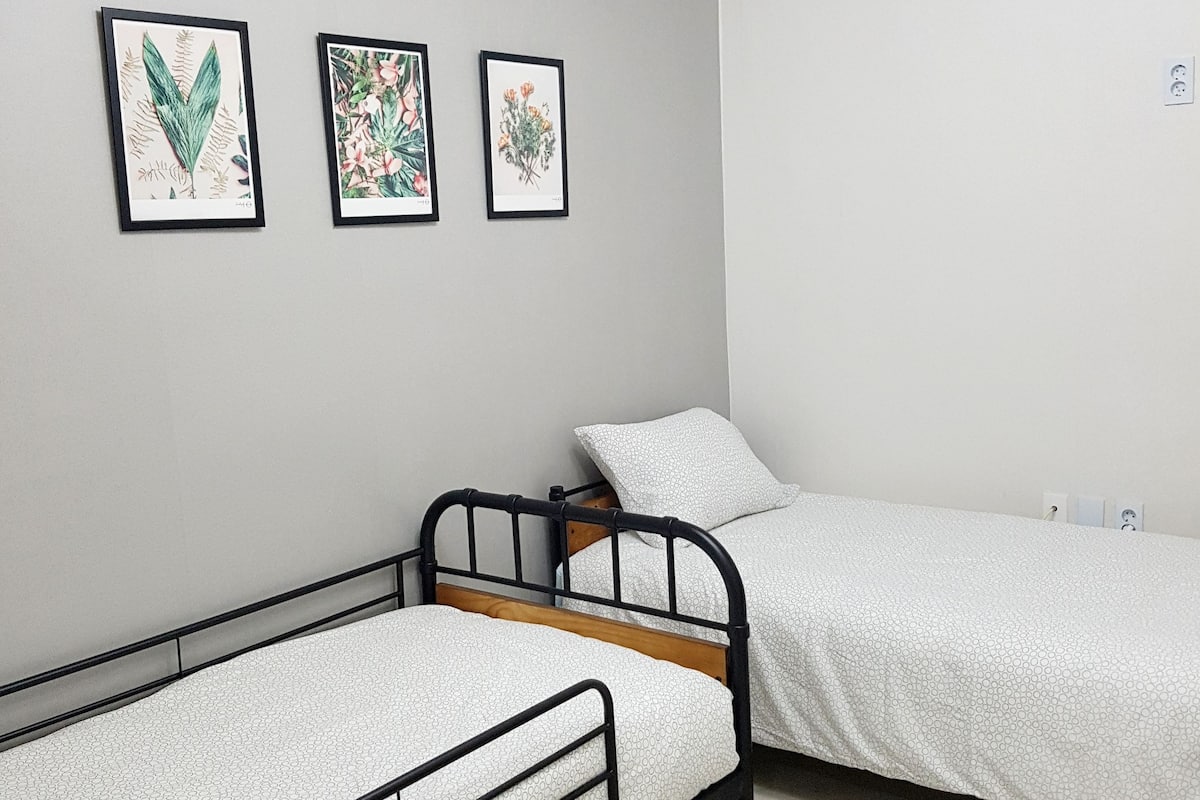 Twin Room | WiFi (free)