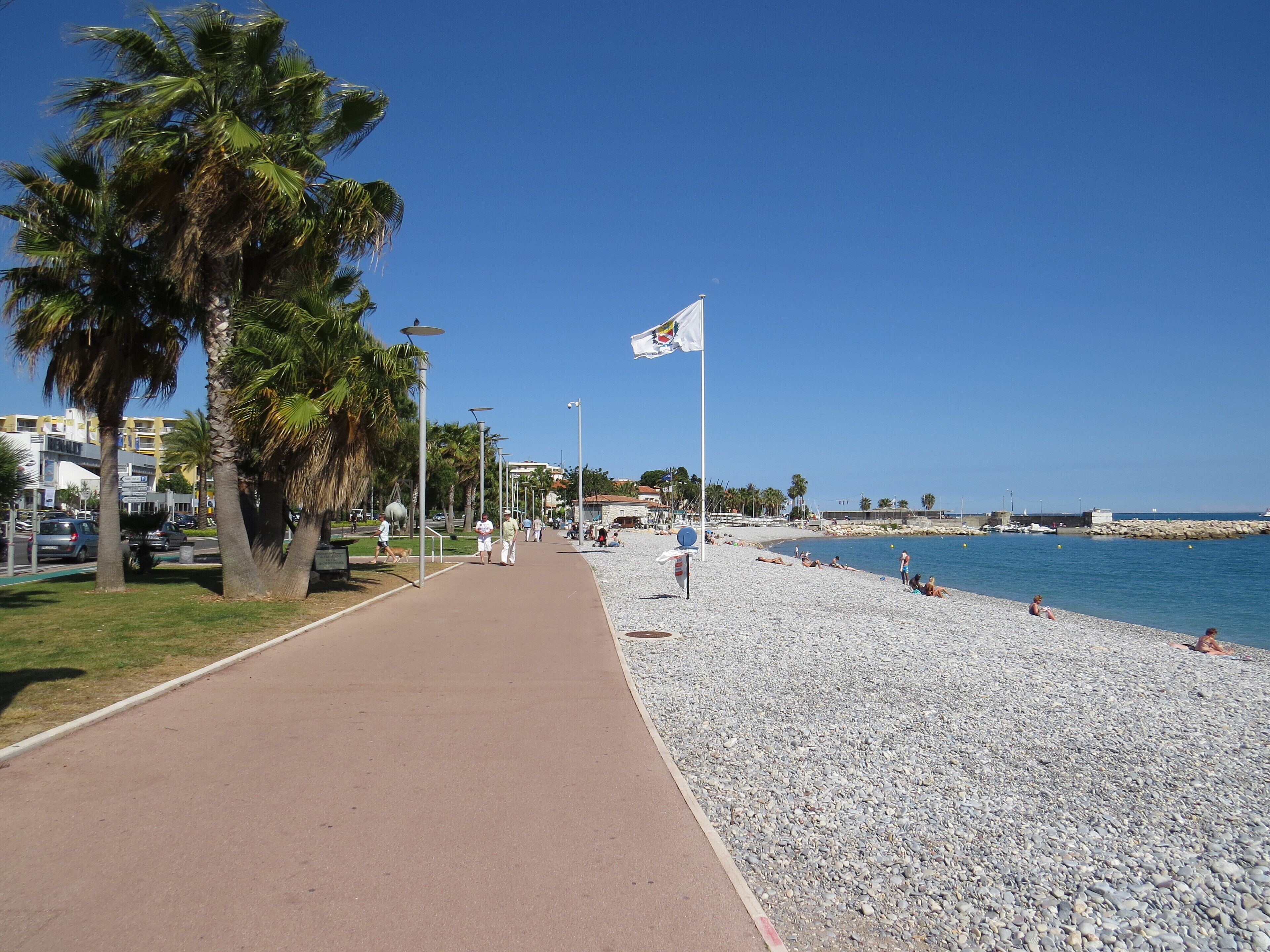 Am Strand, Liegestühle