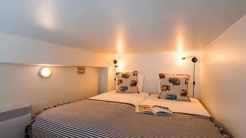 2 chambres, fer et planche Ă repasser, Wi-Fi, draps fournis