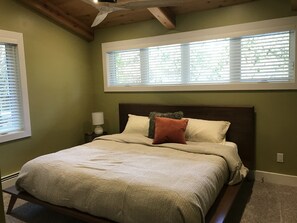 2 chambres, fer et planche à repasser, Wi-Fi gratuit, draps fournis