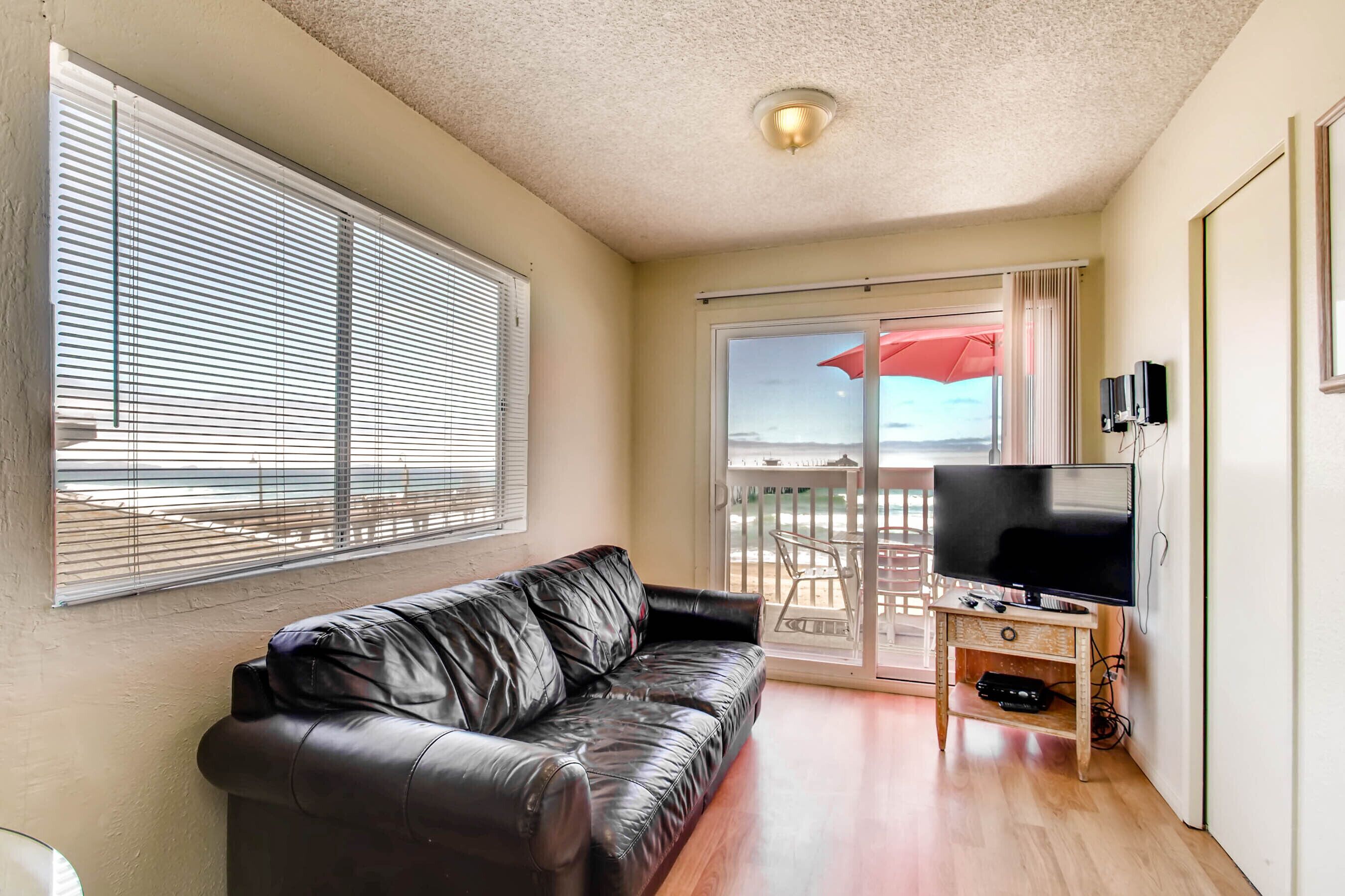 1 Bedroom on the Sand