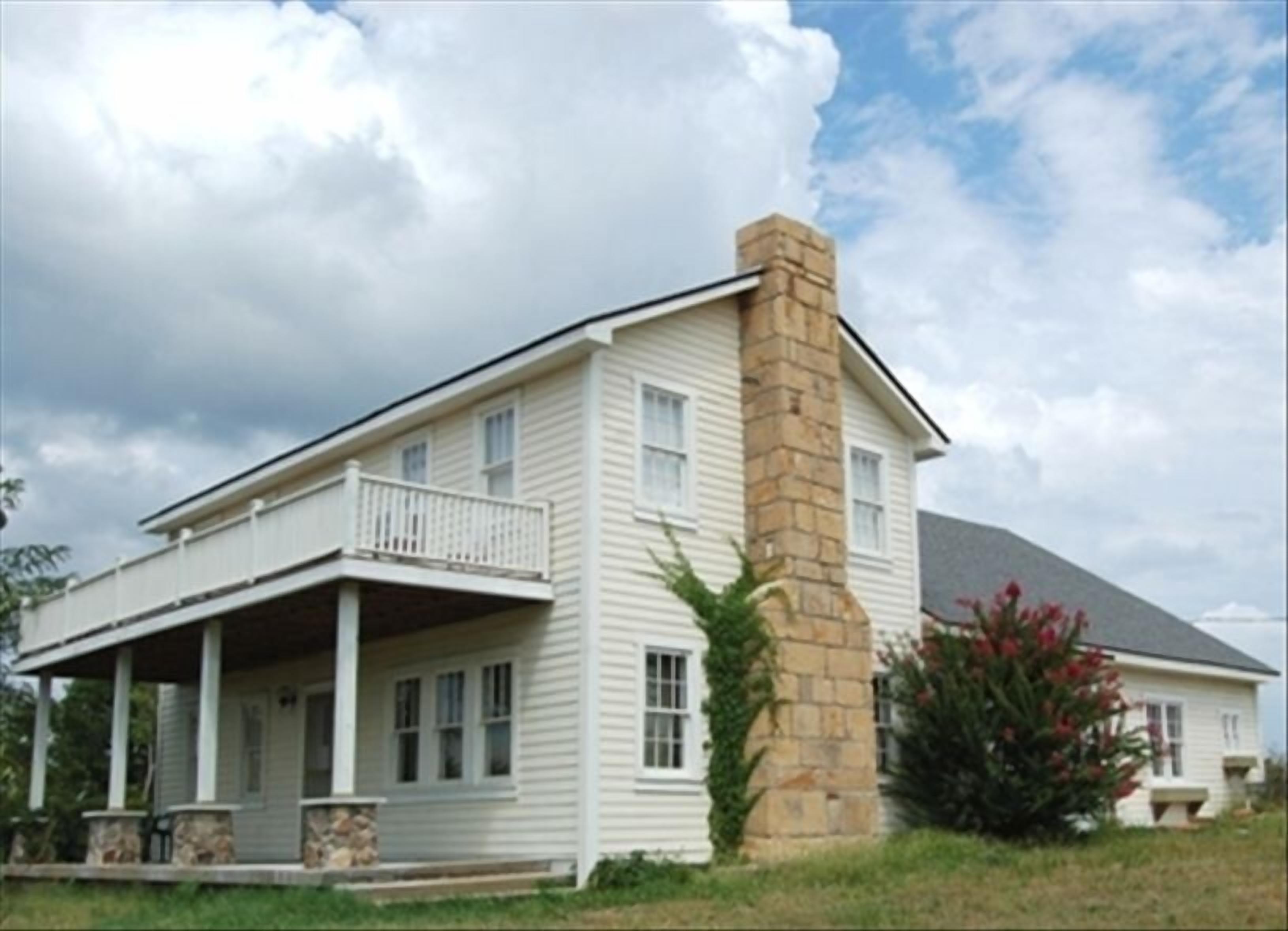 Small Town USA Brings Rest, Relaxation and Great Lake Fun!